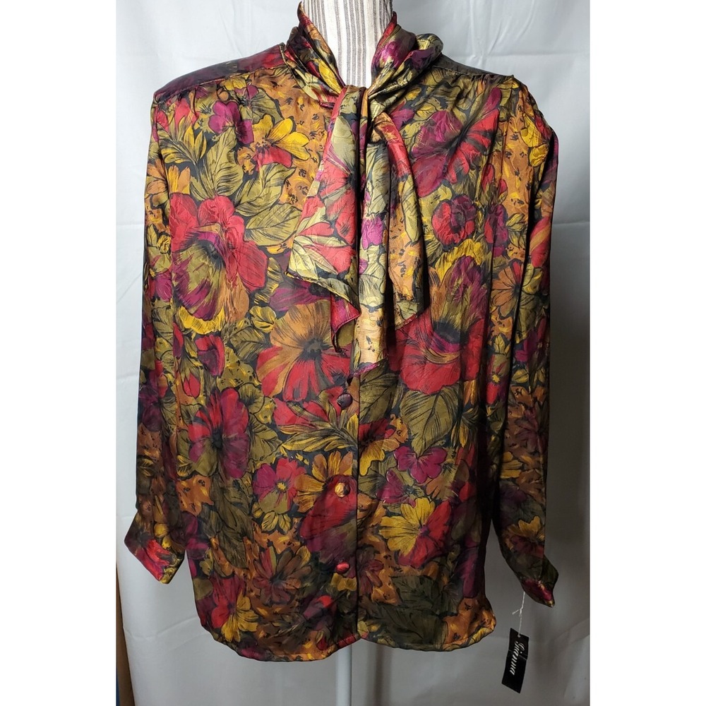 Stunning Vtg Gianna Button-Down Shirt.‎ NWT